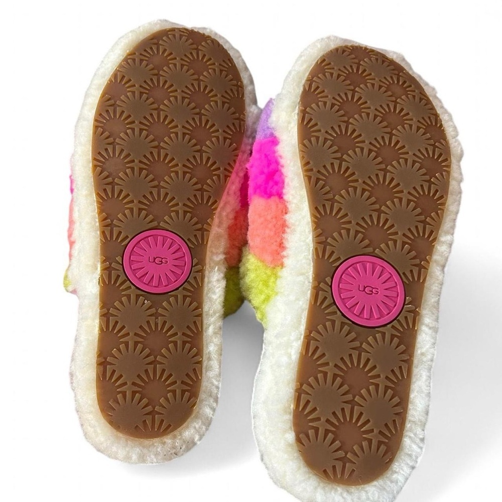 UGG Colorful Cozy Slippers – Women’s Size 10, Bright & Barely Worn - Picture 7 of 8